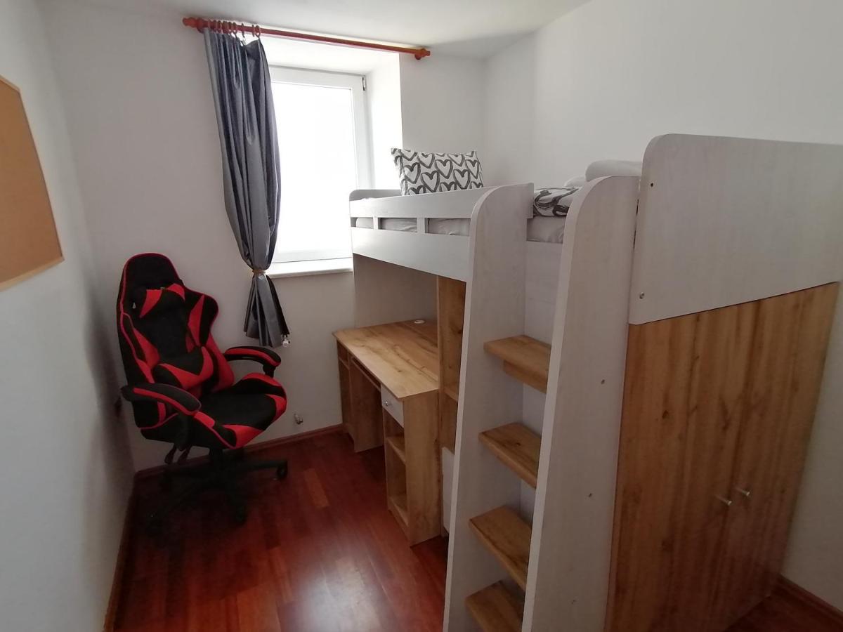 Cozy Corner Apartment Koper Bagian luar foto